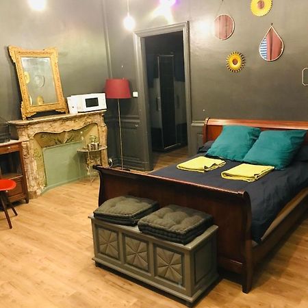 Chambre Privee Totalement Independante Au Coeur De La Ville 카르팡트라 외부 사진